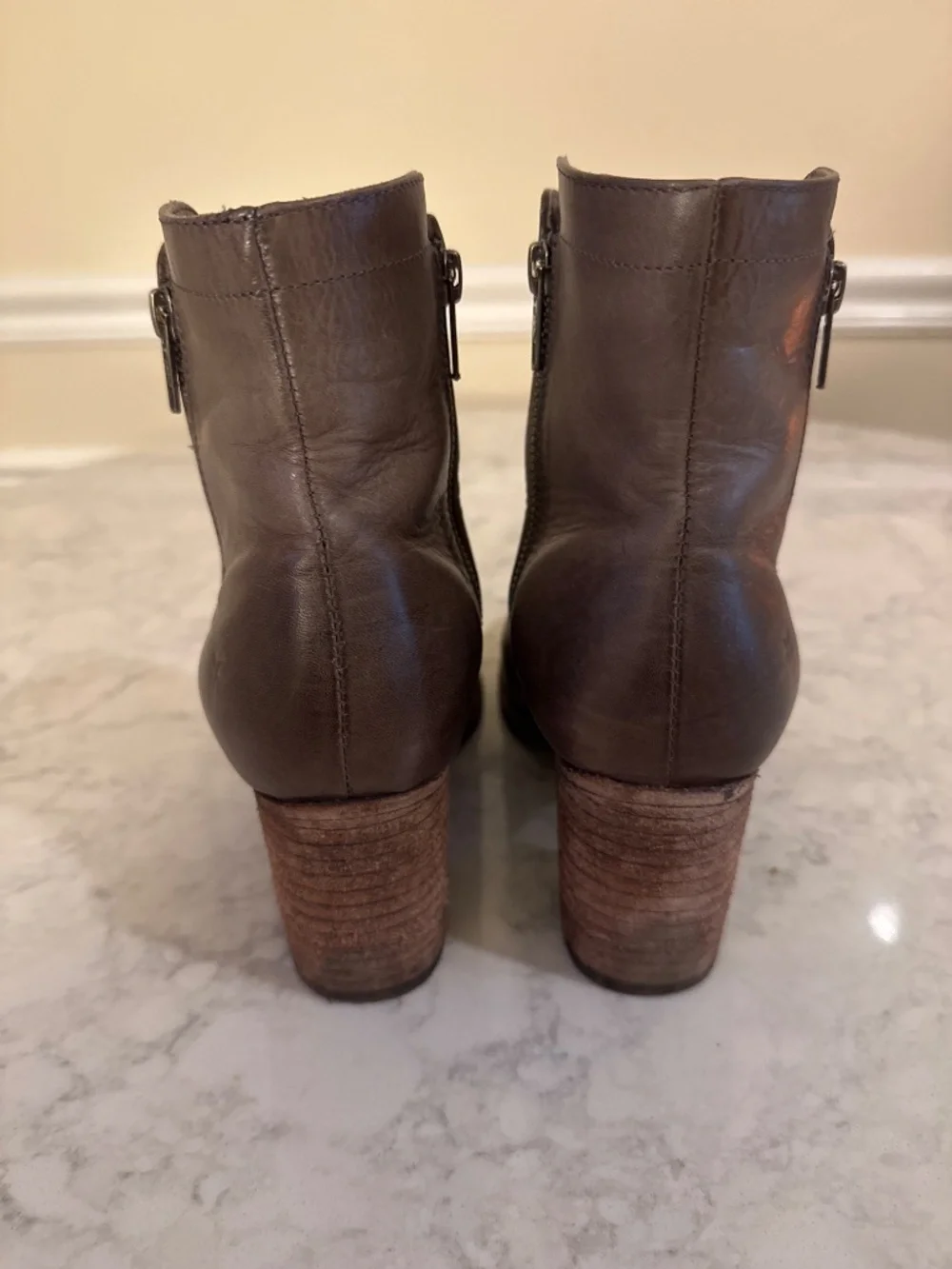 Frye Bootie Addie Double Zip